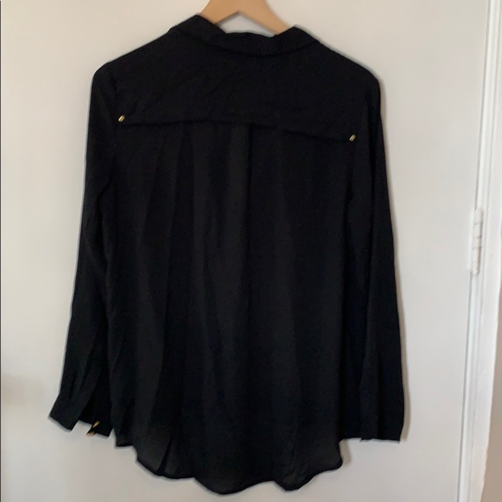 H&M Top - Picture 2 of 4